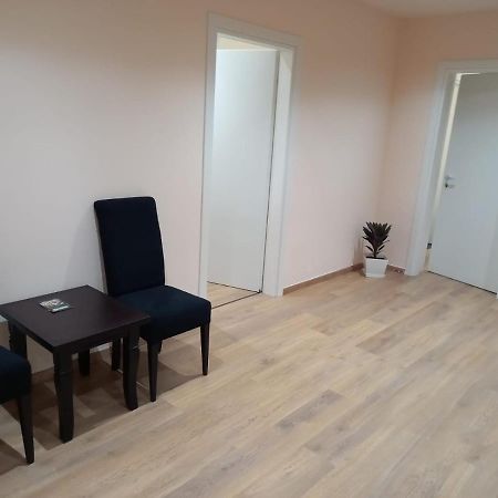 Djakbe Hotel Τίρανα Εξωτερικό φωτογραφία