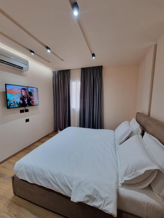 Djakbe Hotel Τίρανα Εξωτερικό φωτογραφία